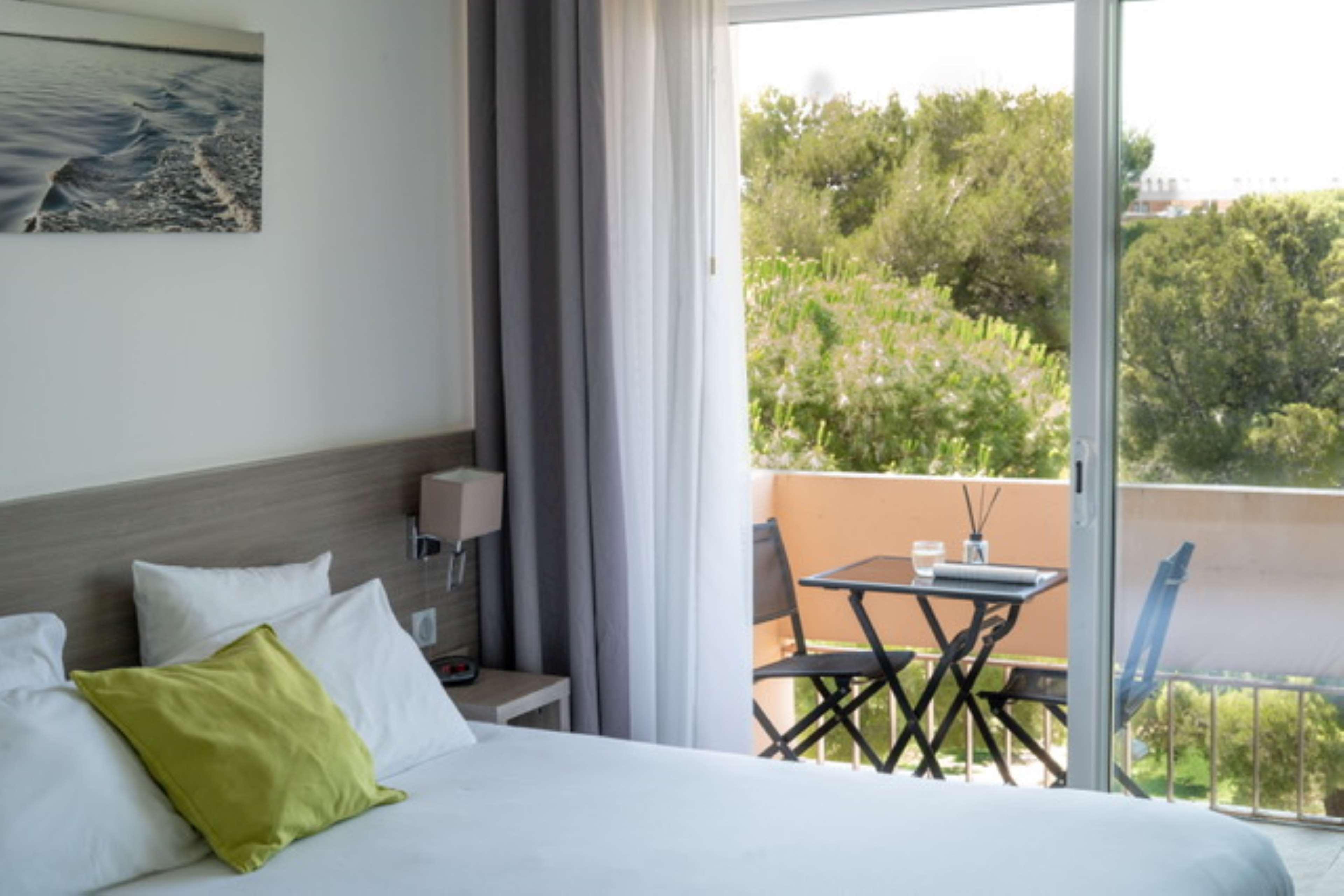 Best Western Hotel Des Thermes - Balaruc Les Bains Sete Bagian luar foto