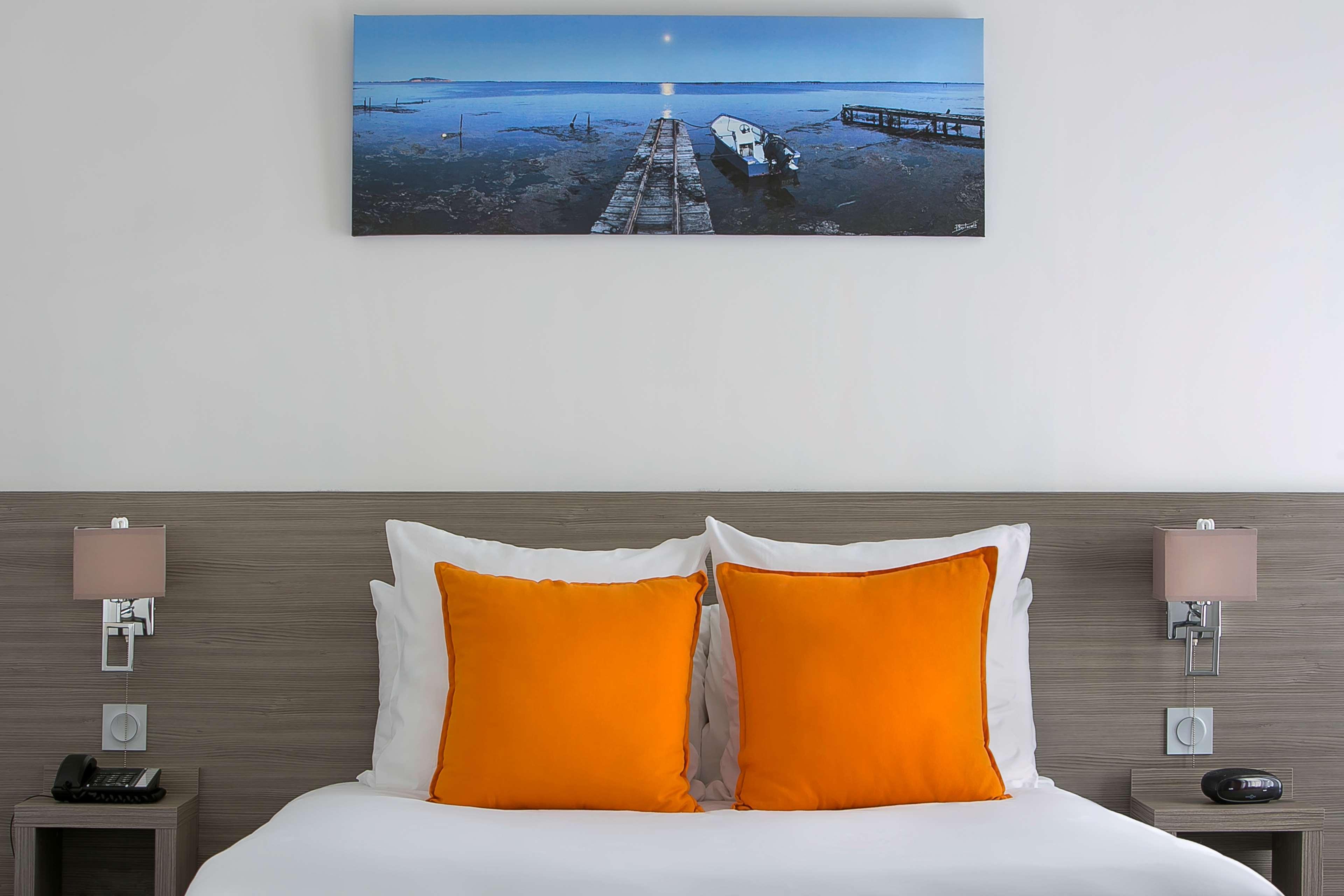 Best Western Hotel Des Thermes - Balaruc Les Bains Sete Bagian luar foto